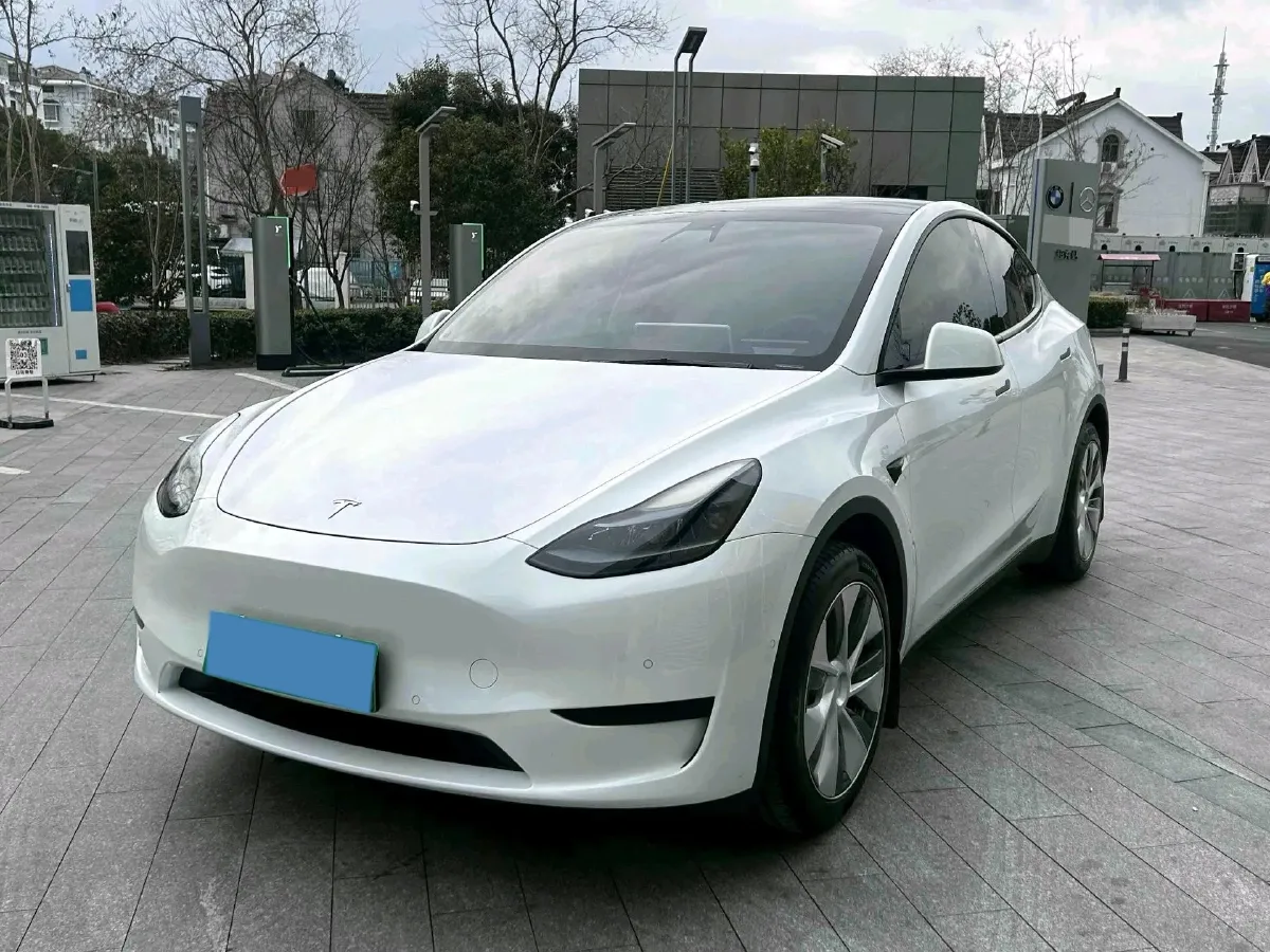 2022 Tesla Model Y BEV 60KWH,autocango,china used car exporter,china ev exporter,chinese used car exporter,chinese used ev exporter