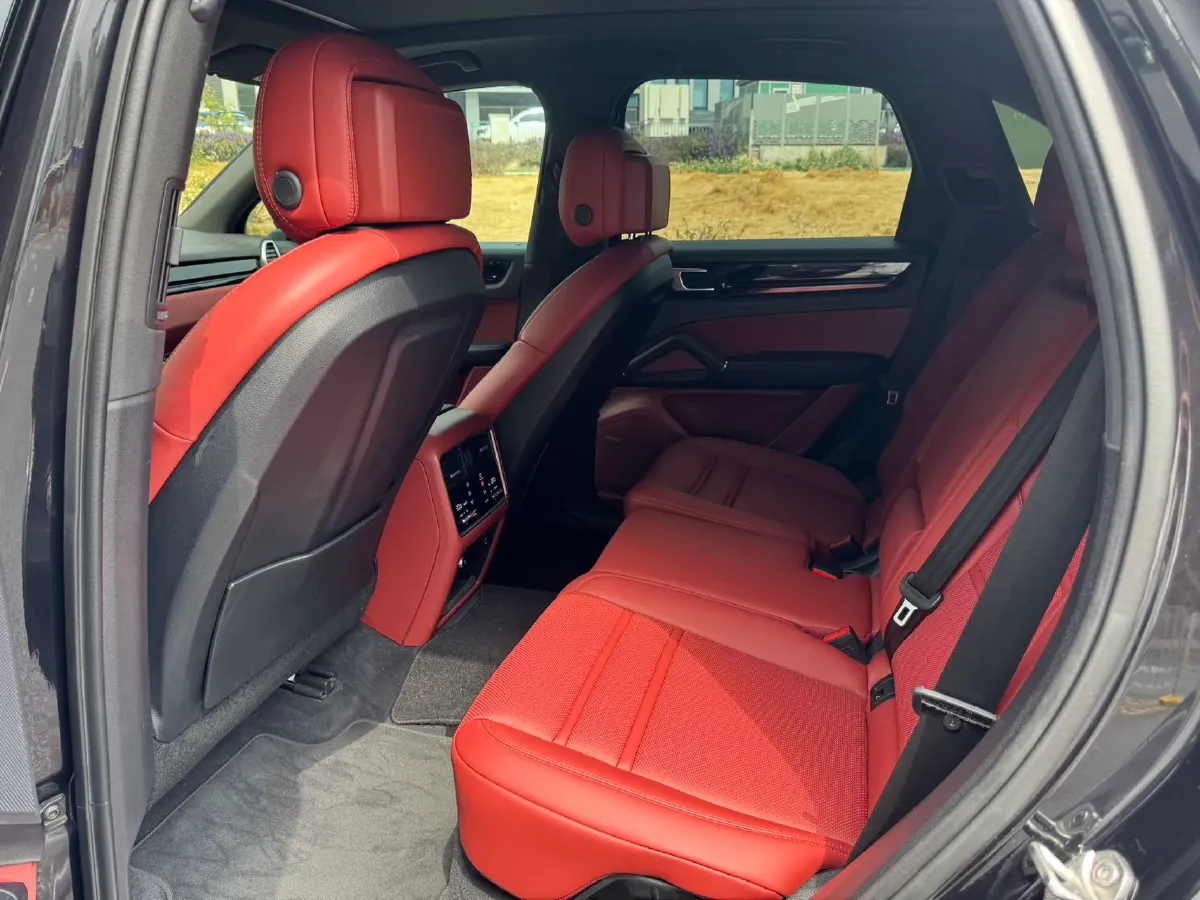 2019 Porsche Cayenne 3.0T 340HP V6 8AT,autocango,china used car exporter,china ev exporter,chinese used car exporter,chinese used ev exporter