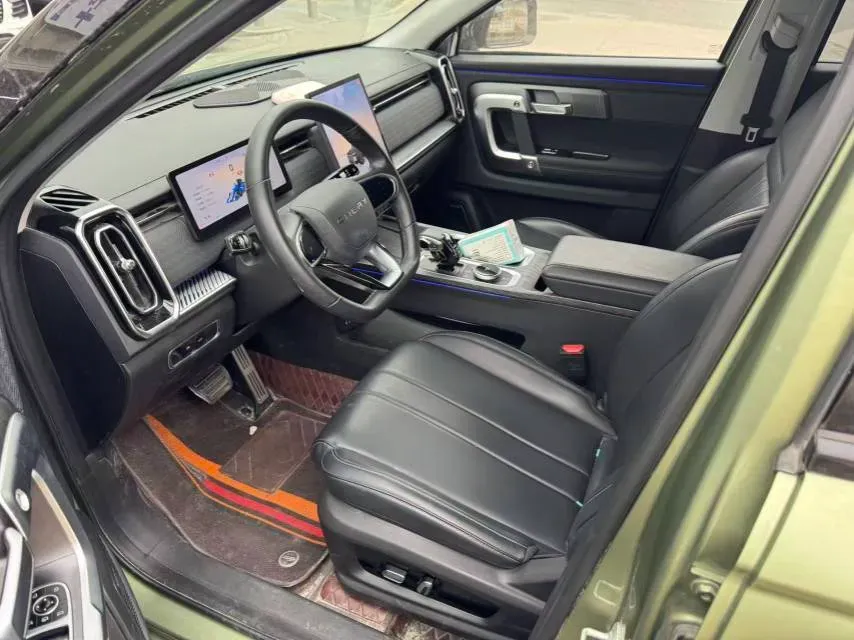 2023 Chery Exploration 06 1.6T 197HP L4 7DCT,autocango,china used car exporter,china ev exporter,chinese used car exporter,chinese used ev exporter