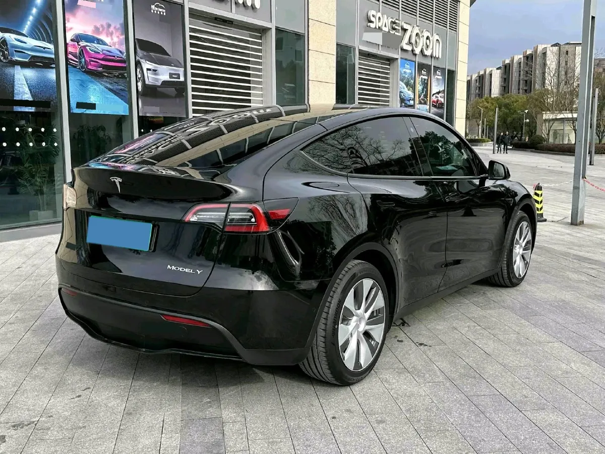 2022 Tesla Model Y BEV 60KWH,autocango,china used car exporter,china ev exporter,chinese used car exporter,chinese used ev exporter