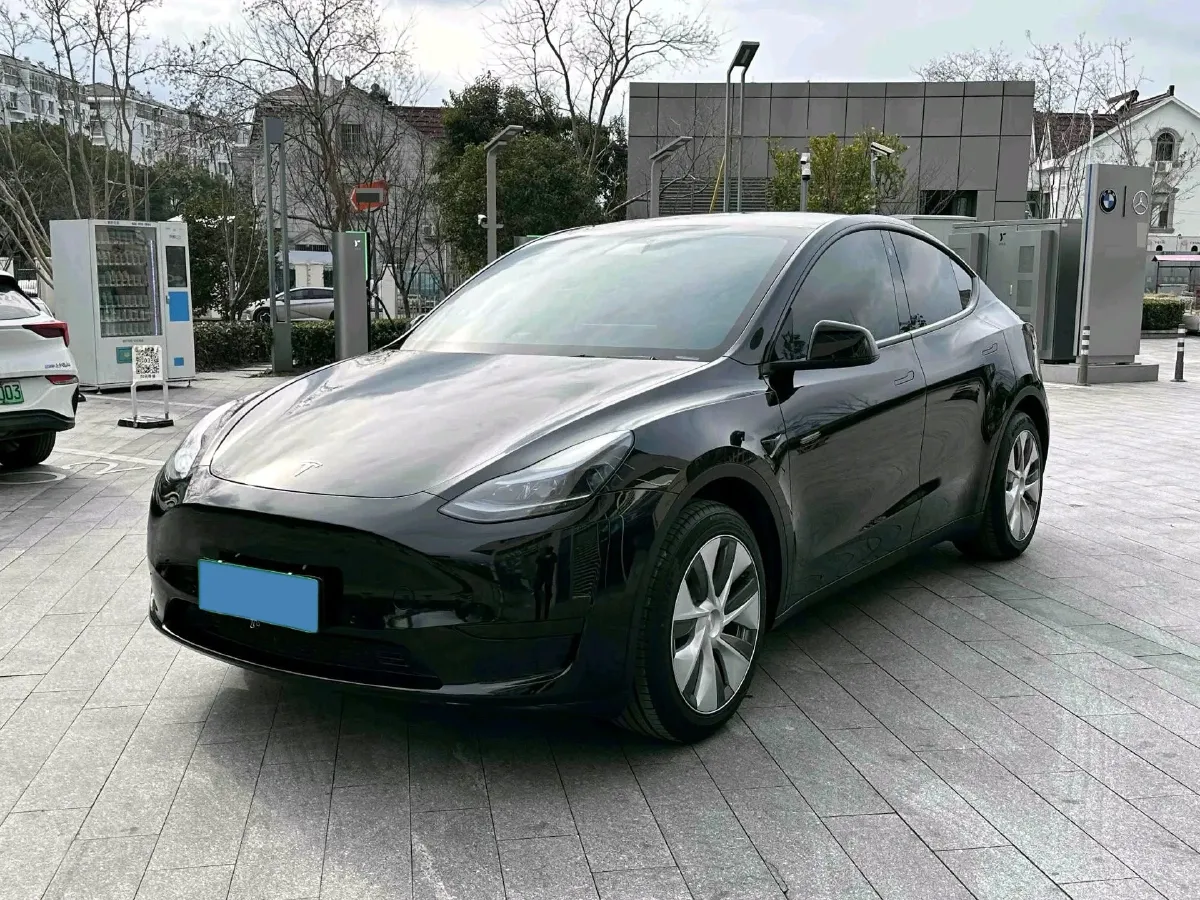 2022 Tesla Model Y BEV 60KWH,autocango,china used car exporter,china ev exporter,chinese used car exporter,chinese used ev exporter