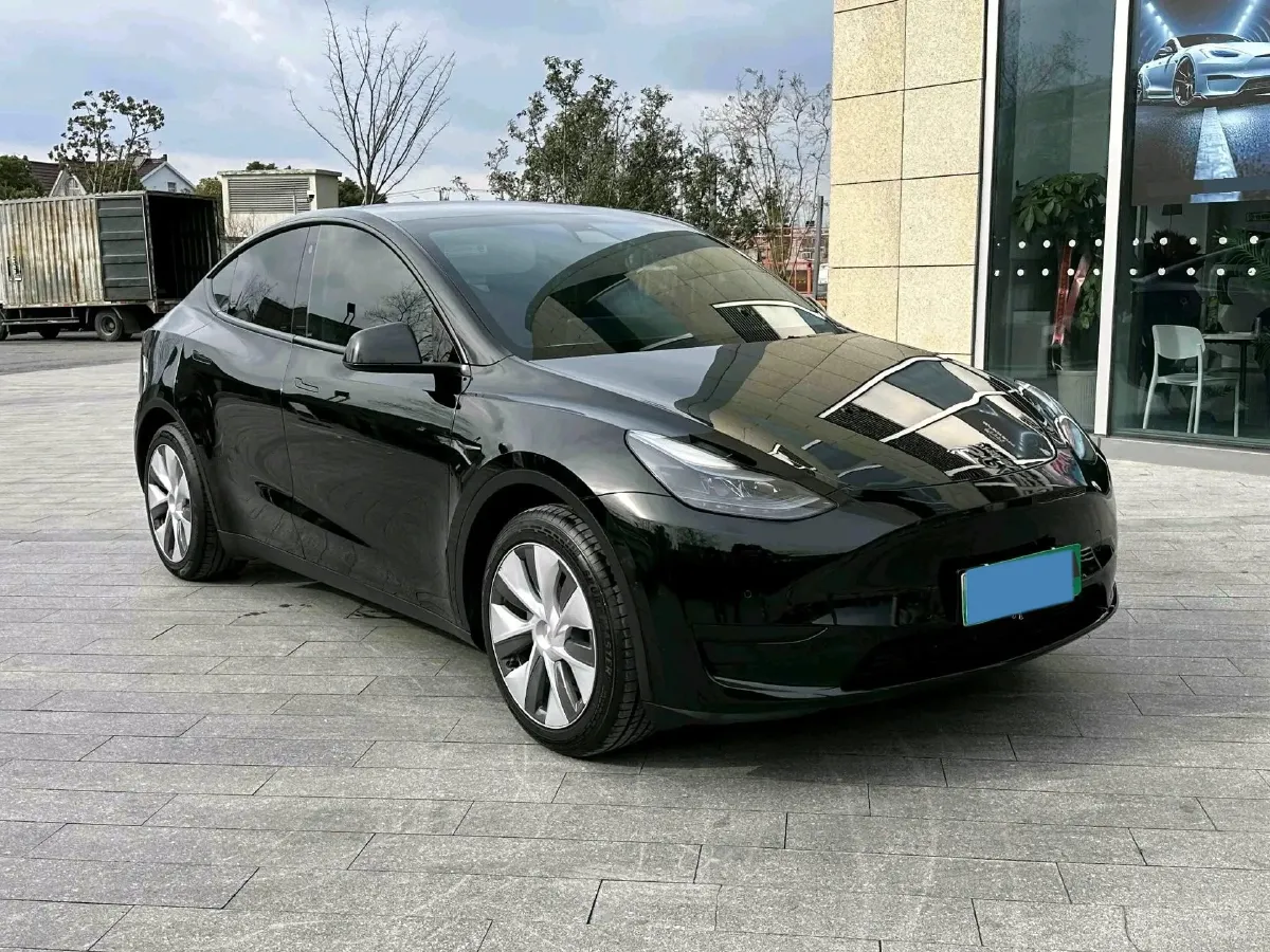 2022 Tesla Model Y BEV 60KWH,autocango,china used car exporter,china ev exporter,chinese used car exporter,chinese used ev exporter