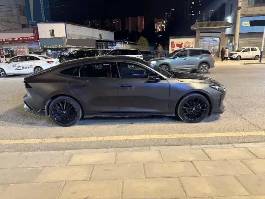 2024 ChangAn UNI-V 1.5T 188HP L4 7DCT,autocango,china used car exporter,china ev exporter,chinese used car exporter,chinese used ev exporter