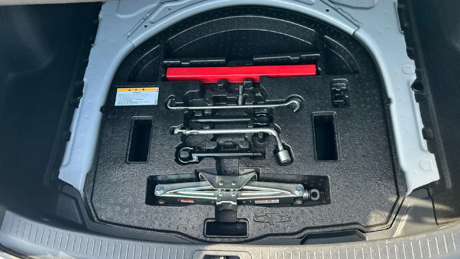 2022 Toyota Corolla 1.2T 116HP L4 CVT,autocango,china used car exporter,china ev exporter,chinese used car exporter,chinese used ev exporter