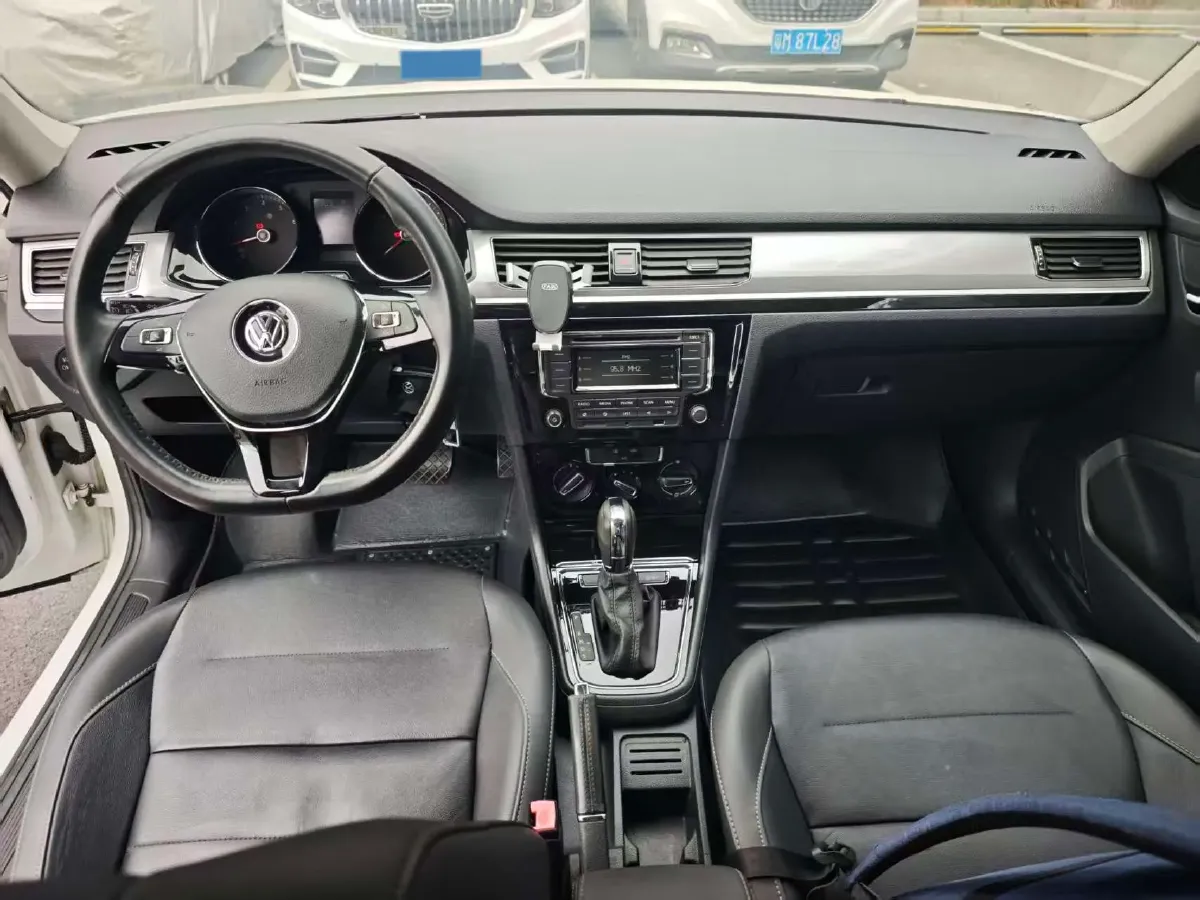 2018 Volkswagen Bora 1.5L 110HP L4 6AT,autocango,china used car exporter,china ev exporter,chinese used car exporter,chinese used ev exporter