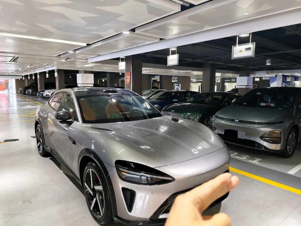 2025 MI YU7 BEV 101.7KWH,autocango,china used car exporter,china ev exporter,chinese used car exporter,chinese used ev exporter