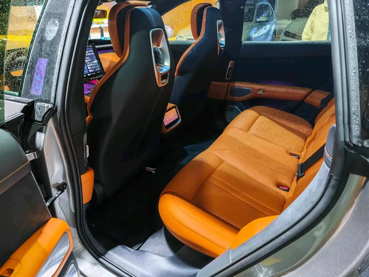 2025 MI YU7 BEV 101.7KWH,autocango,china used car exporter,china ev exporter,chinese used car exporter,chinese used ev exporter