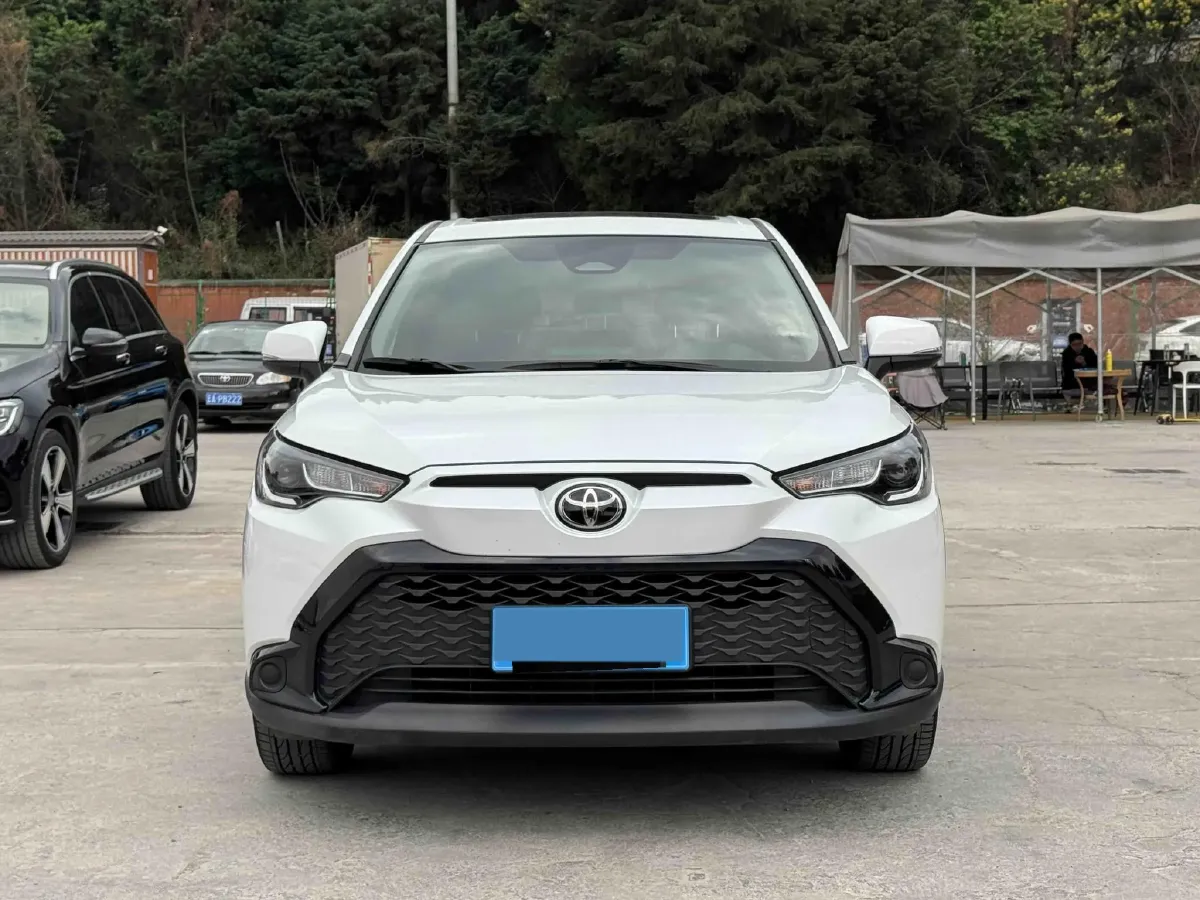 2023 Toyota Frontlander 2.0L 171HP L4 CVT,autocango,china used car exporter,china ev exporter,chinese used car exporter,chinese used ev exporter