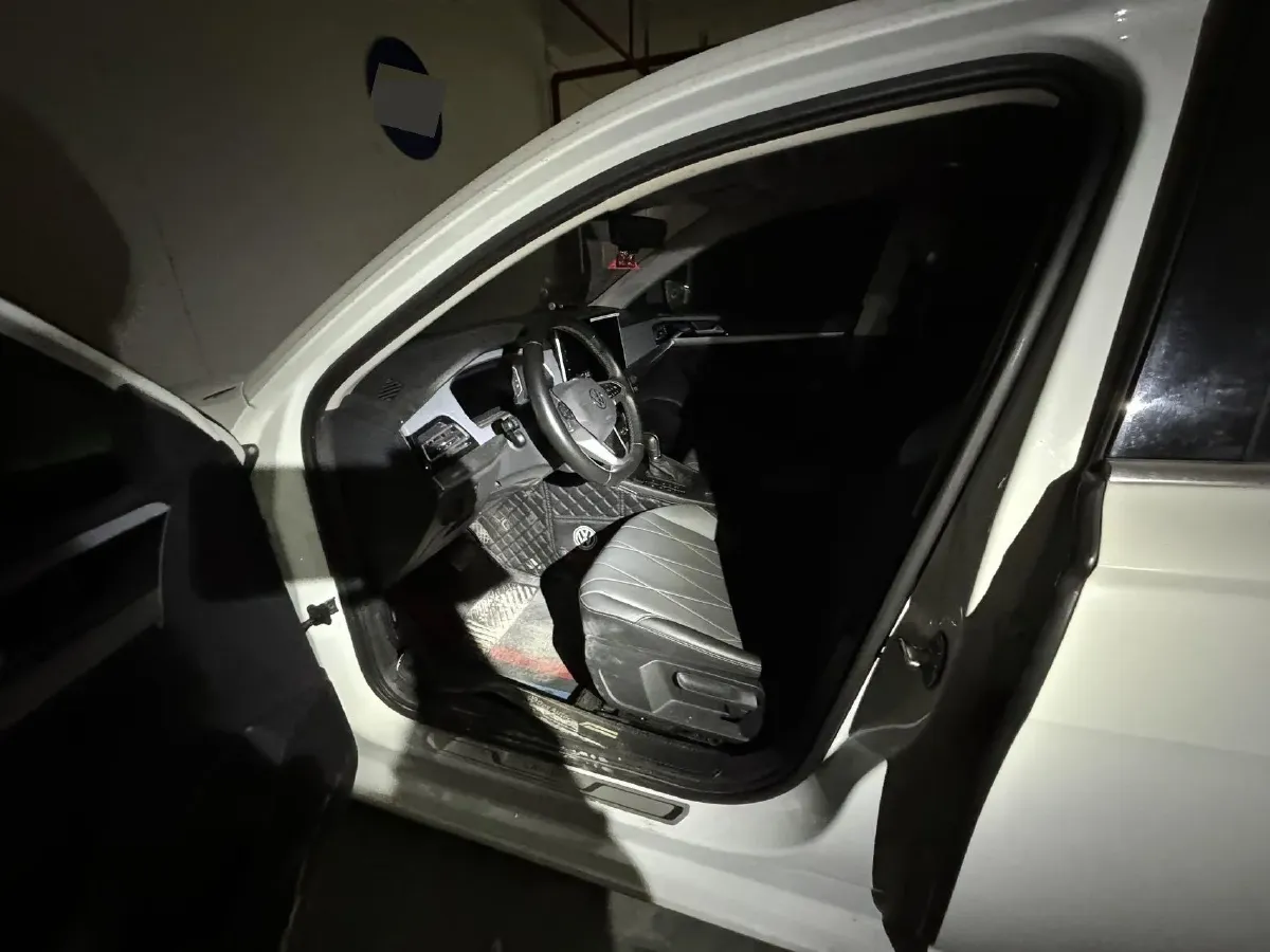 2023 Volkswagen Lavida 1.5L 110HP L4 6AT,autocango,china used car exporter,china ev exporter,chinese used car exporter,chinese used ev exporter