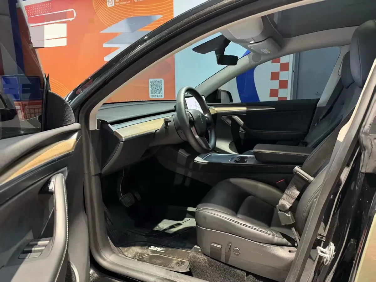 2021 Tesla Model Y BEV 60KWH,autocango,china used car exporter,china ev exporter,chinese used car exporter,chinese used ev exporter