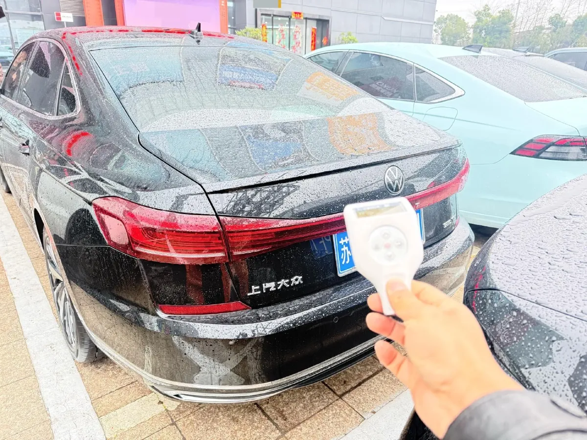 2024 Volkswagen Passat 2.0T 220HP L4 7DCT,autocango,china used car exporter,china ev exporter,chinese used car exporter,chinese used ev exporter