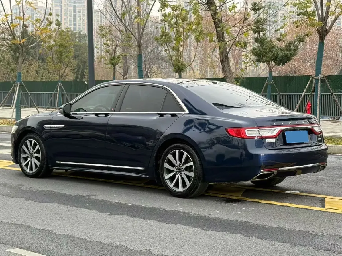2017 Lincoln Continental 2.0T 261HP L4 6AT,autocango,china used car exporter,china ev exporter,chinese used car exporter,chinese used ev exporter