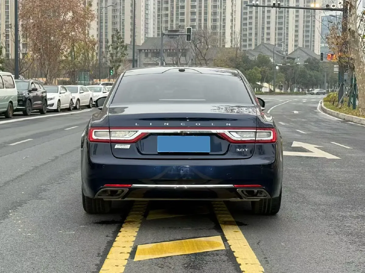 2017 Lincoln Continental 2.0T 261HP L4 6AT,autocango,china used car exporter,china ev exporter,chinese used car exporter,chinese used ev exporter