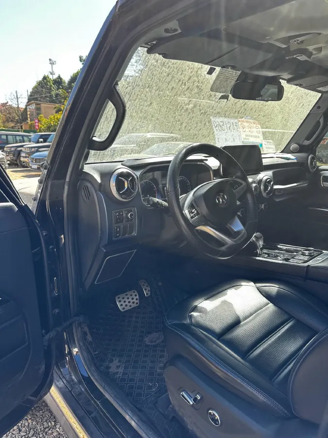 2019 Beijing BJ40 2.3T 231HP L4 6AT,autocango,china used car exporter,china ev exporter,chinese used car exporter,chinese used ev exporter