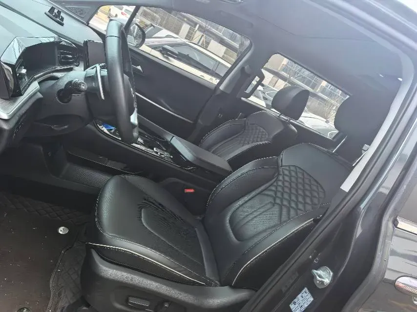 2024 Hyundai Custo 2.0T 236HP L4 8AT,autocango,china used car exporter,china ev exporter,chinese used car exporter,chinese used ev exporter