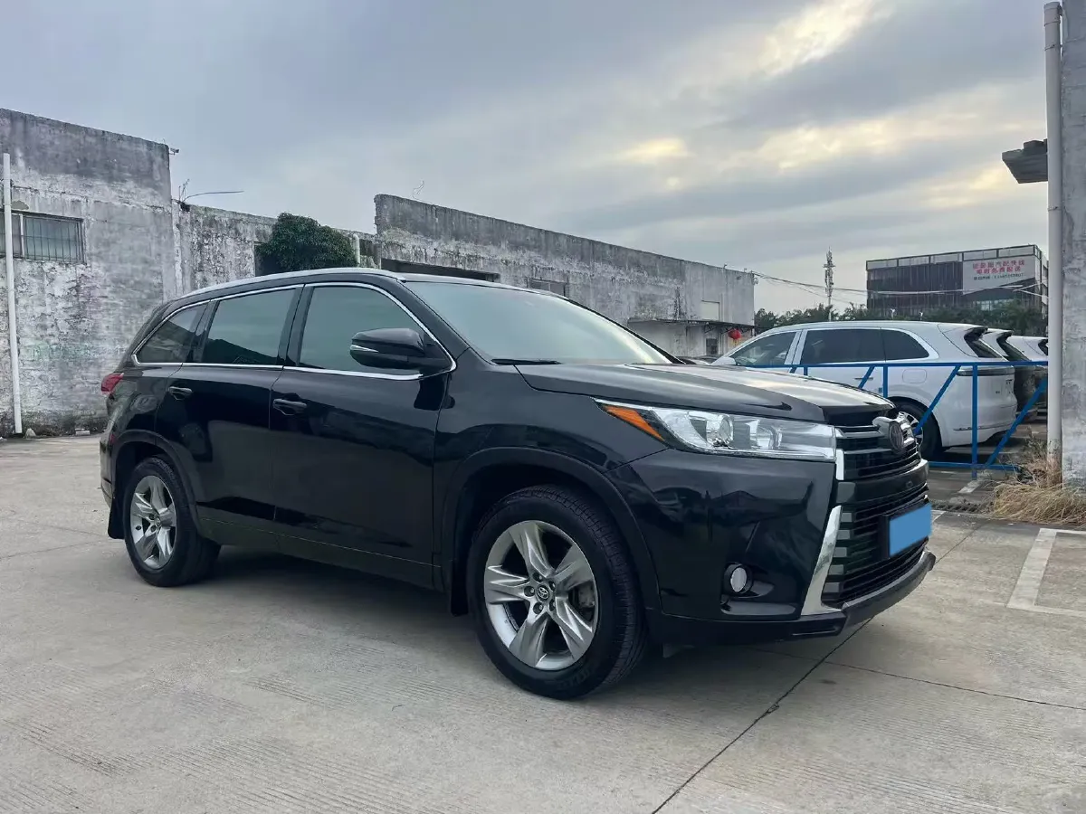 2019 Lincoln MKC 2.0T 203HP L4 6AT,autocango,china used car exporter,china ev exporter,chinese used car exporter,chinese used ev exporter