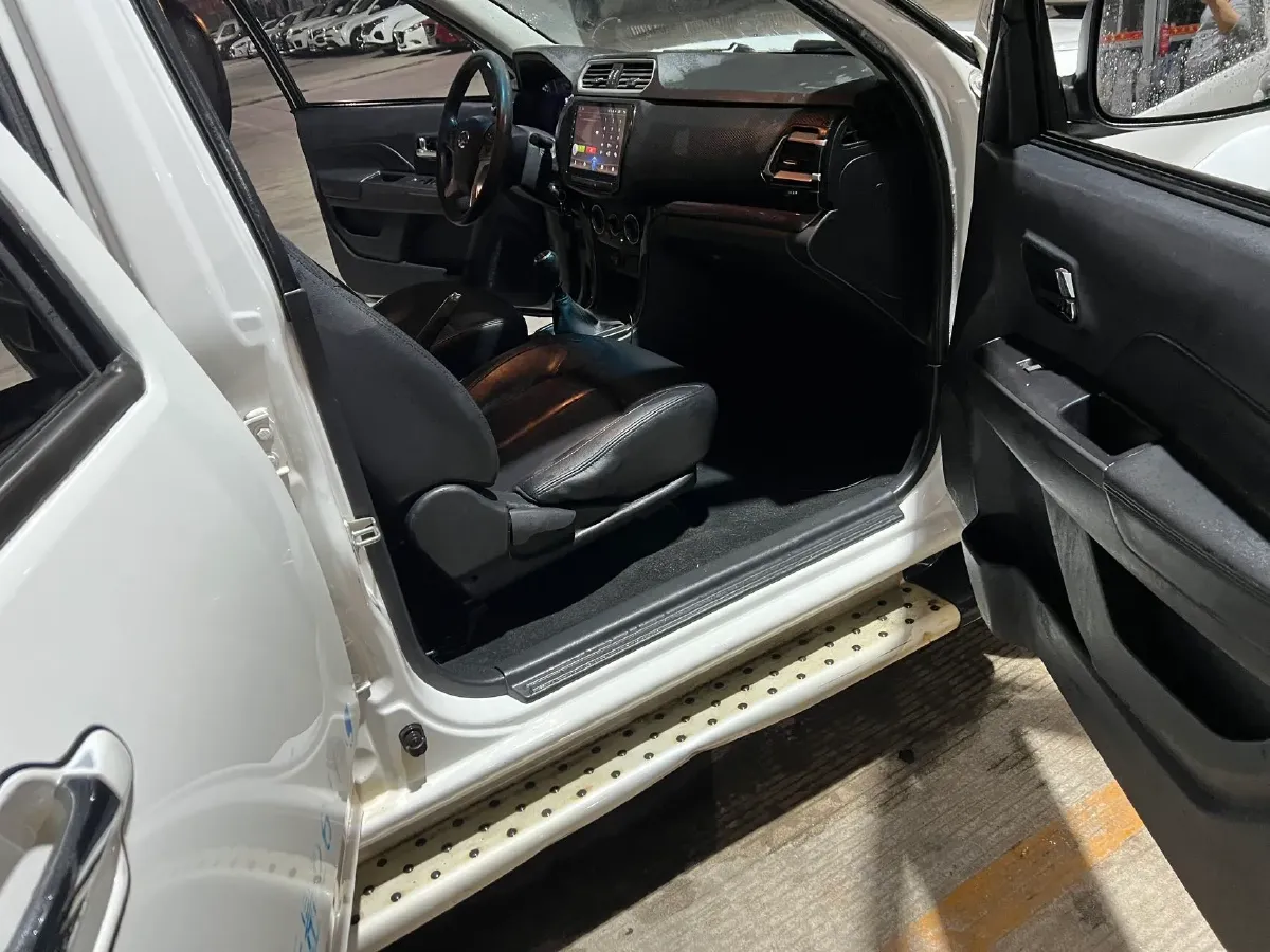 2017 Great Wall Wingle 5 2.0T 143HP L4 6MT,autocango,china used car exporter,china ev exporter,chinese used car exporter,chinese used ev exporter