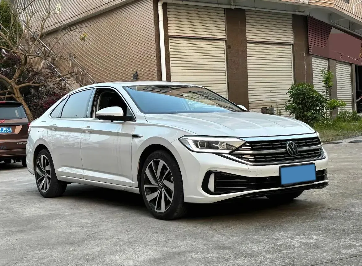 2023 Volkswagen Sagitar 1.5T 160HP L4 7DCT,autocango,china used car exporter,china ev exporter,chinese used car exporter,chinese used ev exporter