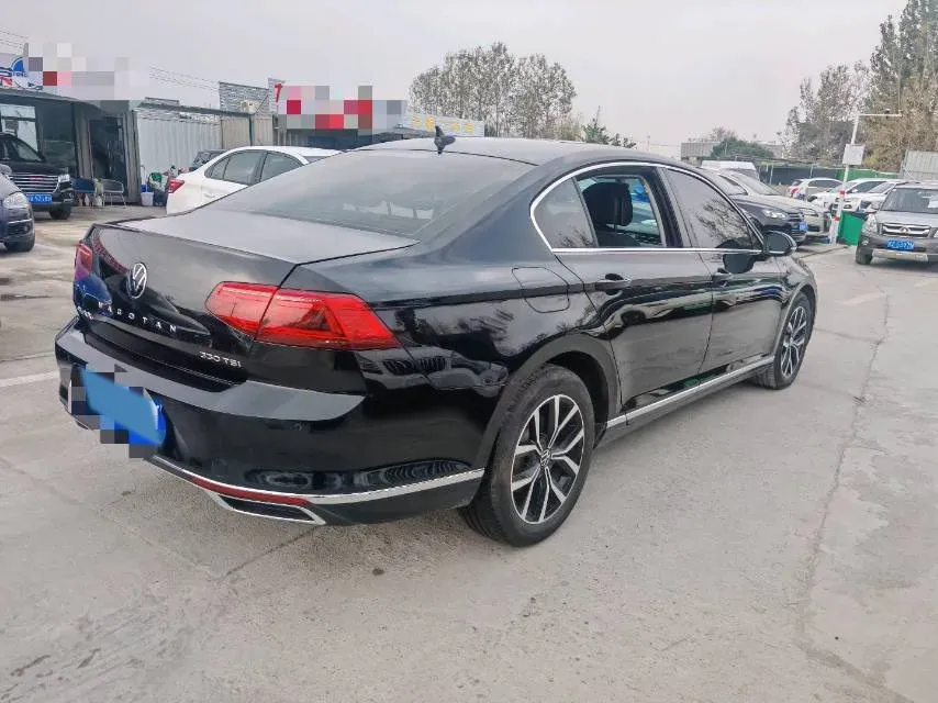 2020 Volkswagen Magotan 2.0T 186HP L4 7DCT,autocango,china used car exporter,china ev exporter,chinese used car exporter,chinese used ev exporter