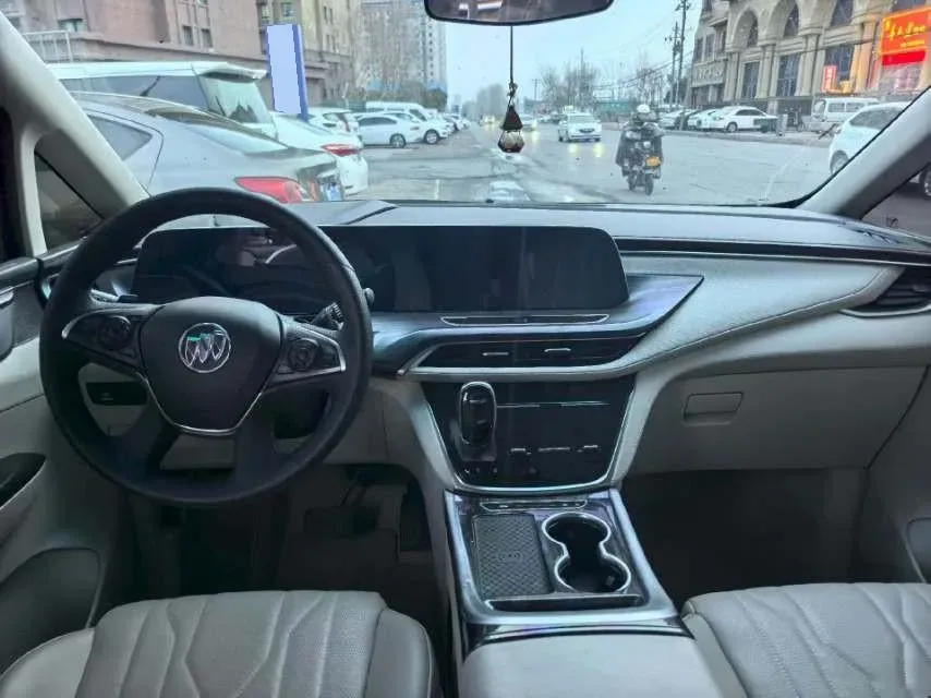 2023 Buick GL8 2.0T 237HP L4 9AT,autocango,china used car exporter,china ev exporter,chinese used car exporter,chinese used ev exporter