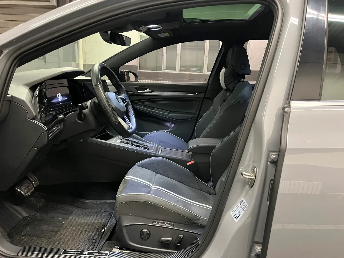 2023 Volkswagen Golf 1.4T 150HP L4 7DCT,autocango,china used car exporter,china ev exporter,chinese used car exporter,chinese used ev exporter