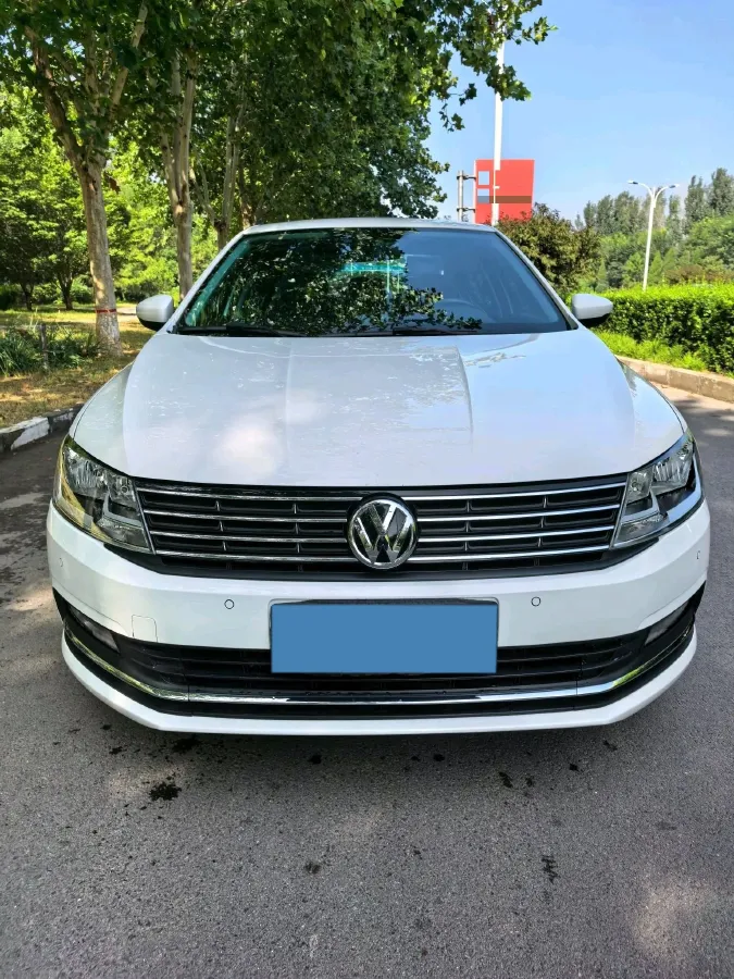 2017 Volkswagen Lavida 1.4T 131HP L4 7DCT,autocango,china used car exporter,china ev exporter,chinese used car exporter,chinese used ev exporter