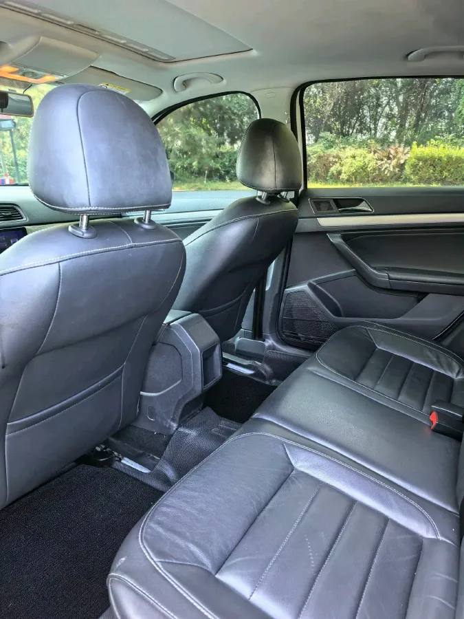 2017 Volkswagen Lavida 1.4T 131HP L4 7DCT,autocango,china used car exporter,china ev exporter,chinese used car exporter,chinese used ev exporter