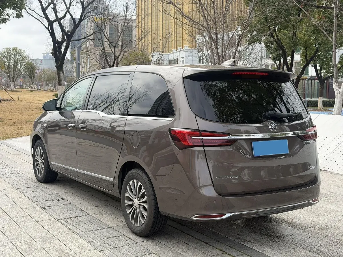 2021 Buick GL8 2.0T 237HP L4 9AT,autocango,china used car exporter,china ev exporter,chinese used car exporter,chinese used ev exporter