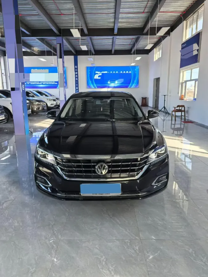 2019 Volvo V40 1.5T 152HP L4 6AT,autocango,china used car exporter,china ev exporter,chinese used car exporter,chinese used ev exporter