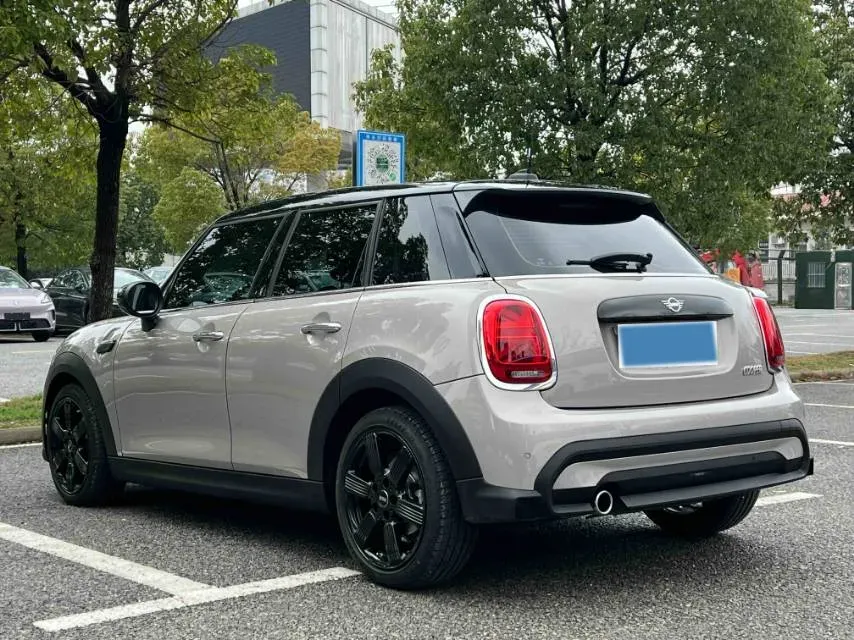 2023 MINI MINI 1.5T 136HP L3 7DCT,autocango,china used car exporter,china ev exporter,chinese used car exporter,chinese used ev exporter