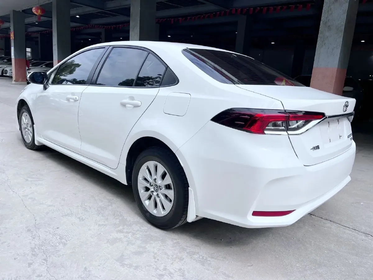 2021 Toyota Corolla 1.2T 116HP L4 CVT,autocango,china used car exporter,china ev exporter,chinese used car exporter,chinese used ev exporter