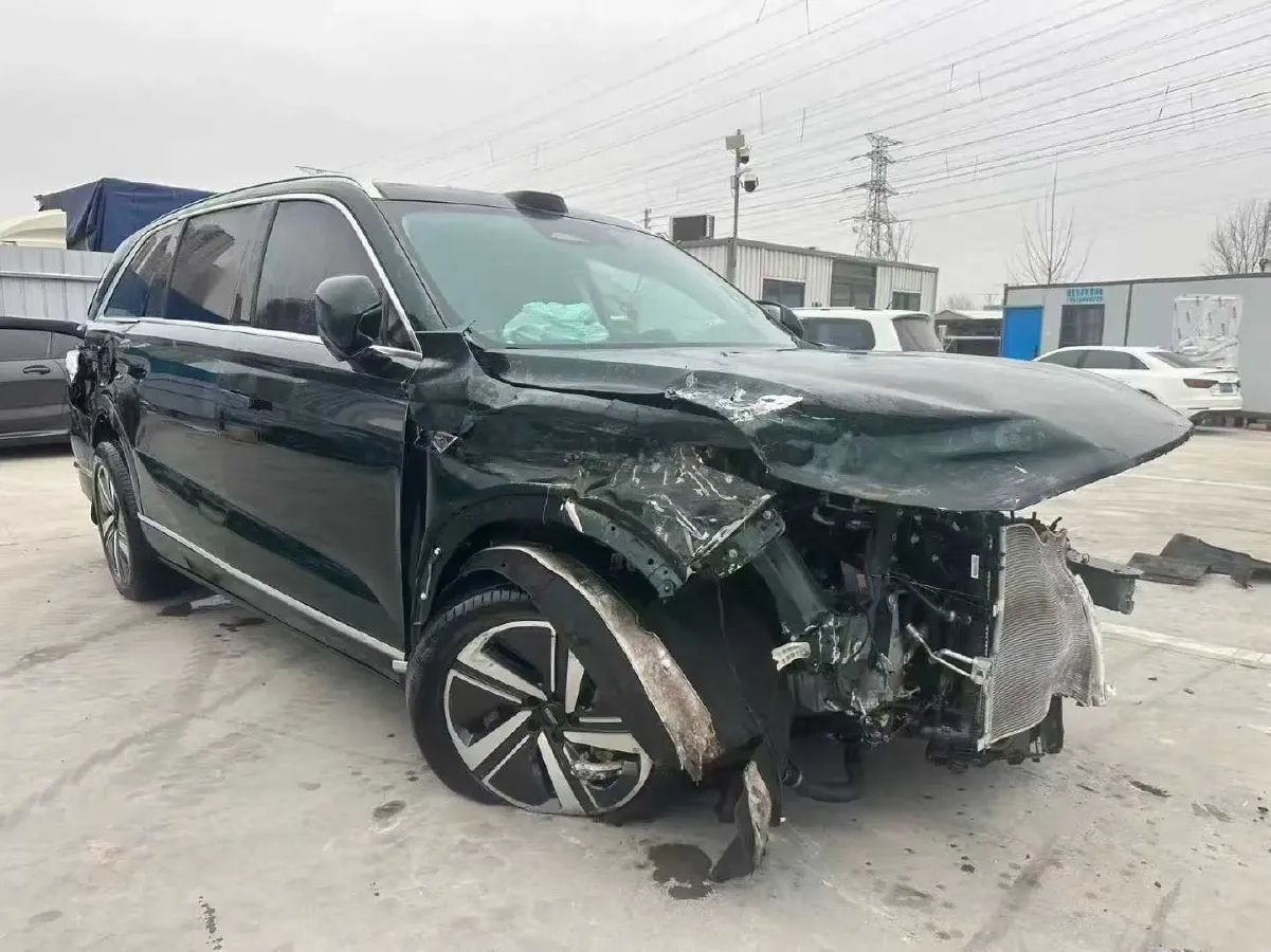 2025 WEY BlueMountain 1.5T 170HP L4 4DHT PHEV 44.5KWH,autocango,china used car exporter,china ev exporter,chinese used car exporter,chinese used ev exporter