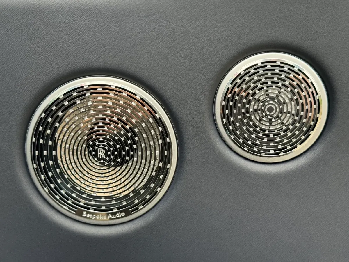 2018 Rolls-Royce Cullinan 6.7T 571HP V12 8AT,autocango,china used car exporter,china ev exporter,chinese used car exporter,chinese used ev exporter