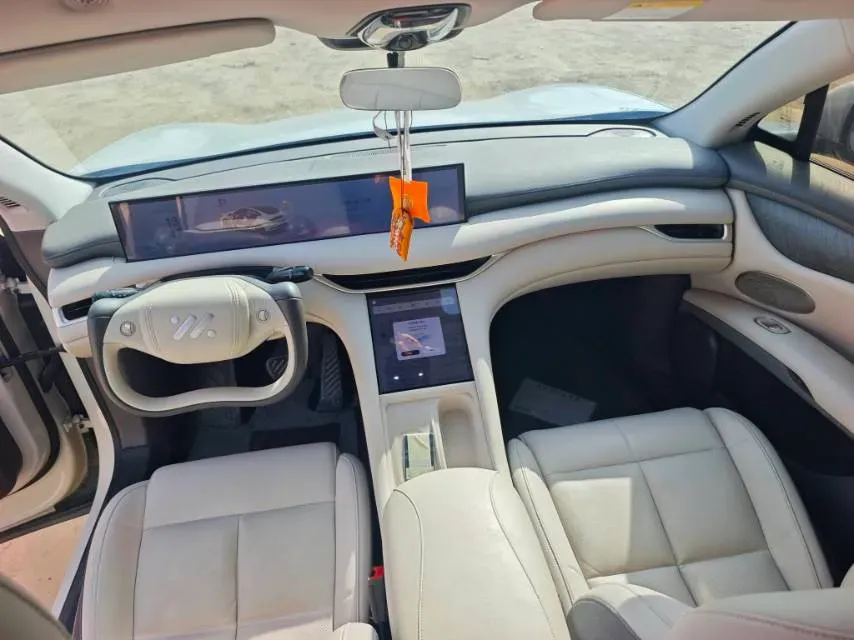 2025 IM LS6 BEV 75KWH,autocango,china used car exporter,china ev exporter,chinese used car exporter,chinese used ev exporter