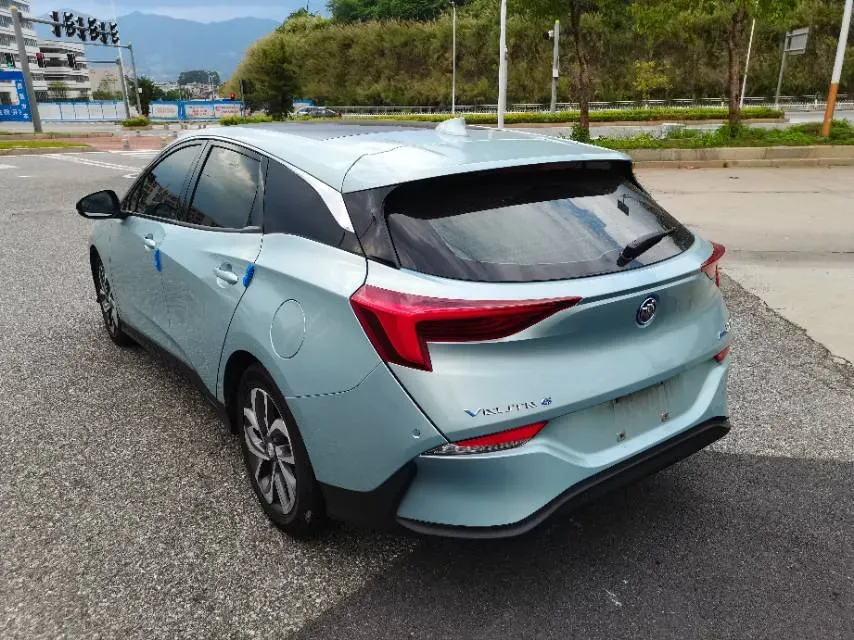 2022 Buick Velite 6 1.5L 102HP L4 E-CVT PHEV 9.5KWH,autocango,china used car exporter,china ev exporter,chinese used car exporter,chinese used ev exporter