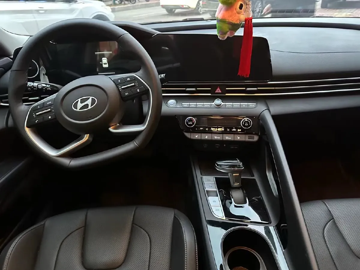 2023 Hyundai Elantra 1.5L 115HP L4 CVT,autocango,china used car exporter,china ev exporter,chinese used car exporter,chinese used ev exporter