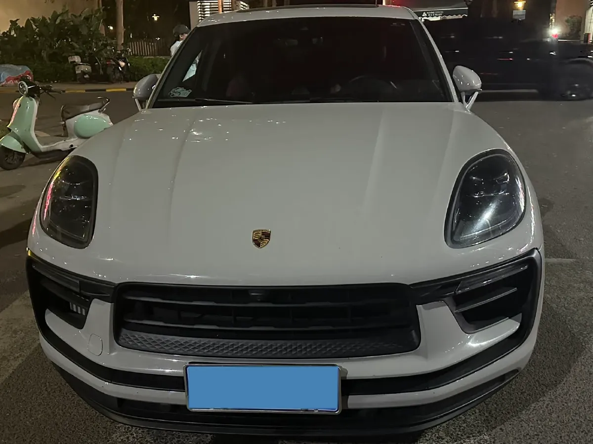 2022 Porsche Macan 2.9T 380HP V6 7DCT,autocango,china used car exporter,china ev exporter,chinese used car exporter,chinese used ev exporter