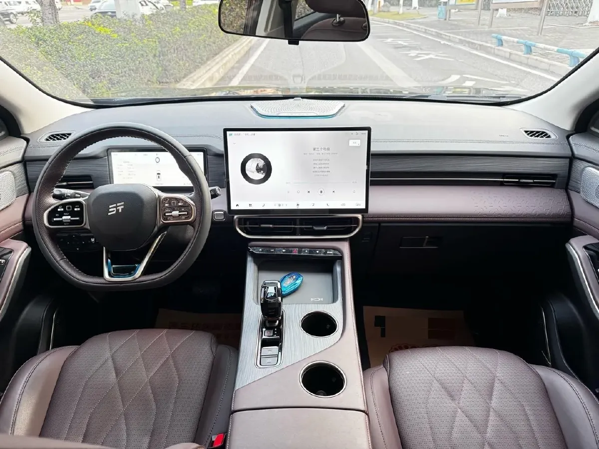 2024 Jetour X90 PRO 1.6T 197HP L4 7DCT,autocango,china used car exporter,china ev exporter,chinese used car exporter,chinese used ev exporter