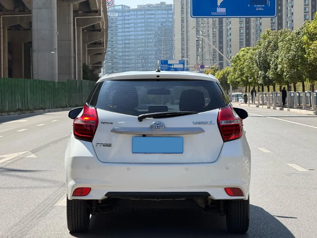 2019 Toyota Yaris L 1.5L 110HP L4 CVT,autocango,china used car exporter,china ev exporter,chinese used car exporter,chinese used ev exporter