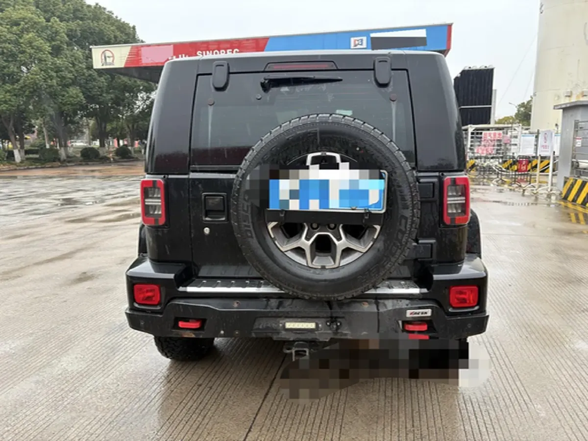 2018 Beijing BJ40 2.3T 250HP L4 6AT,autocango,china used car exporter,china ev exporter,chinese used car exporter,chinese used ev exporter