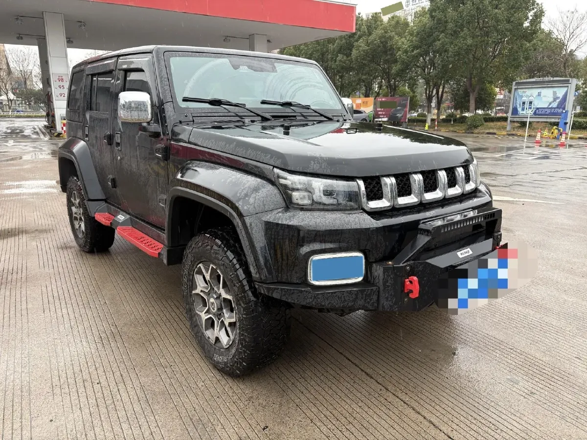2018 Beijing BJ40 2.3T 250HP L4 6AT,autocango,china used car exporter,china ev exporter,chinese used car exporter,chinese used ev exporter