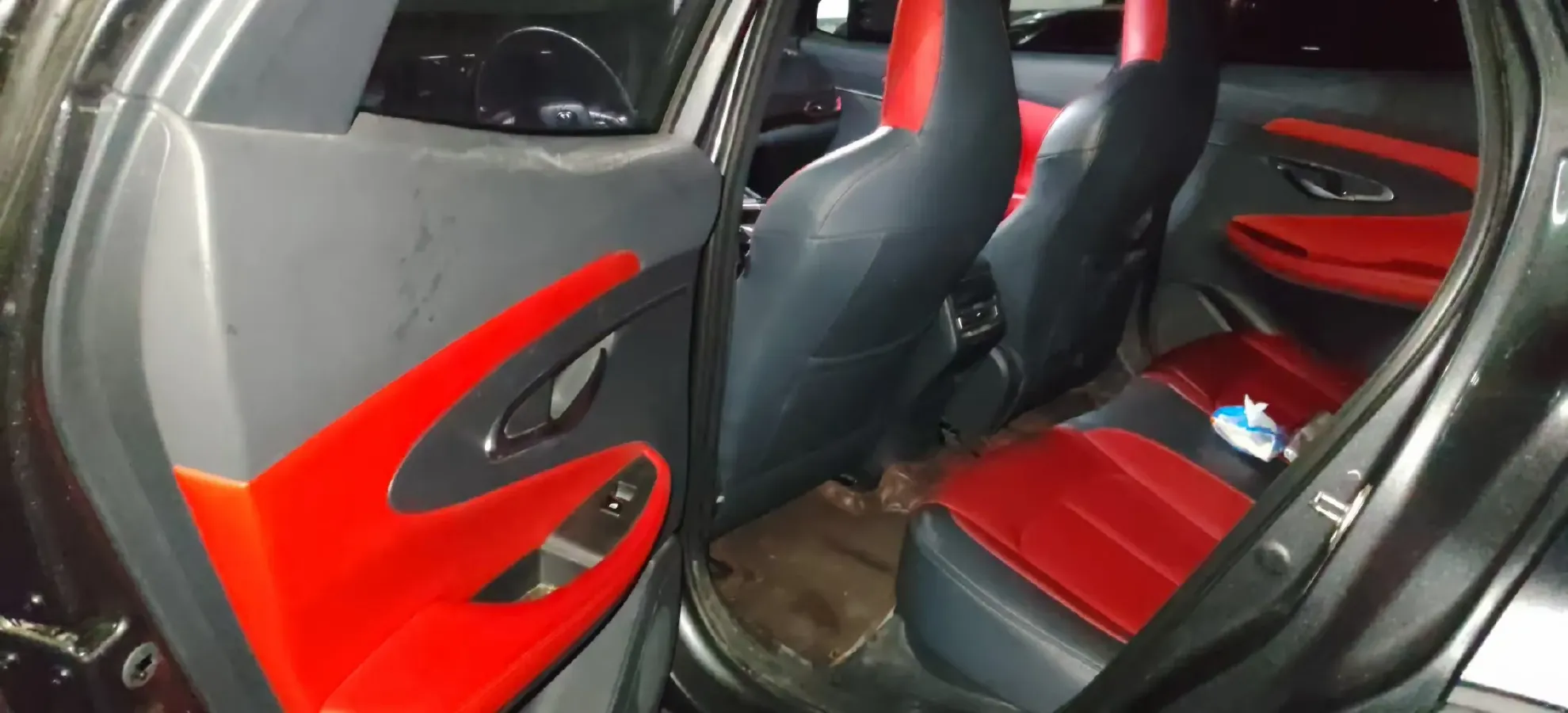 2020 ChangAn UNI-T 1.5T 180HP L4 7DCT,autocango,china used car exporter,china ev exporter,chinese used car exporter,chinese used ev exporter