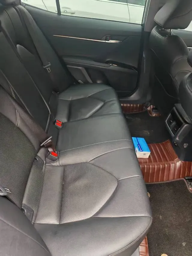 2021 Toyota Camry 2.5L 209HP L4 8AT,autocango,china used car exporter,china ev exporter,chinese used car exporter,chinese used ev exporter