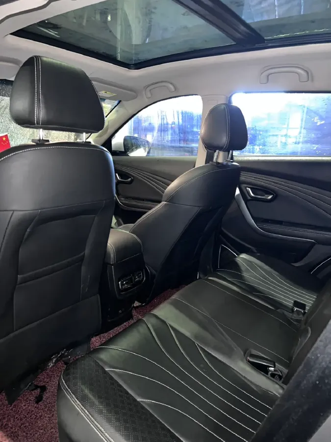 2018 SWM X7 1.5T 156HP L4 6AT,autocango,china used car exporter,china ev exporter,chinese used car exporter,chinese used ev exporter