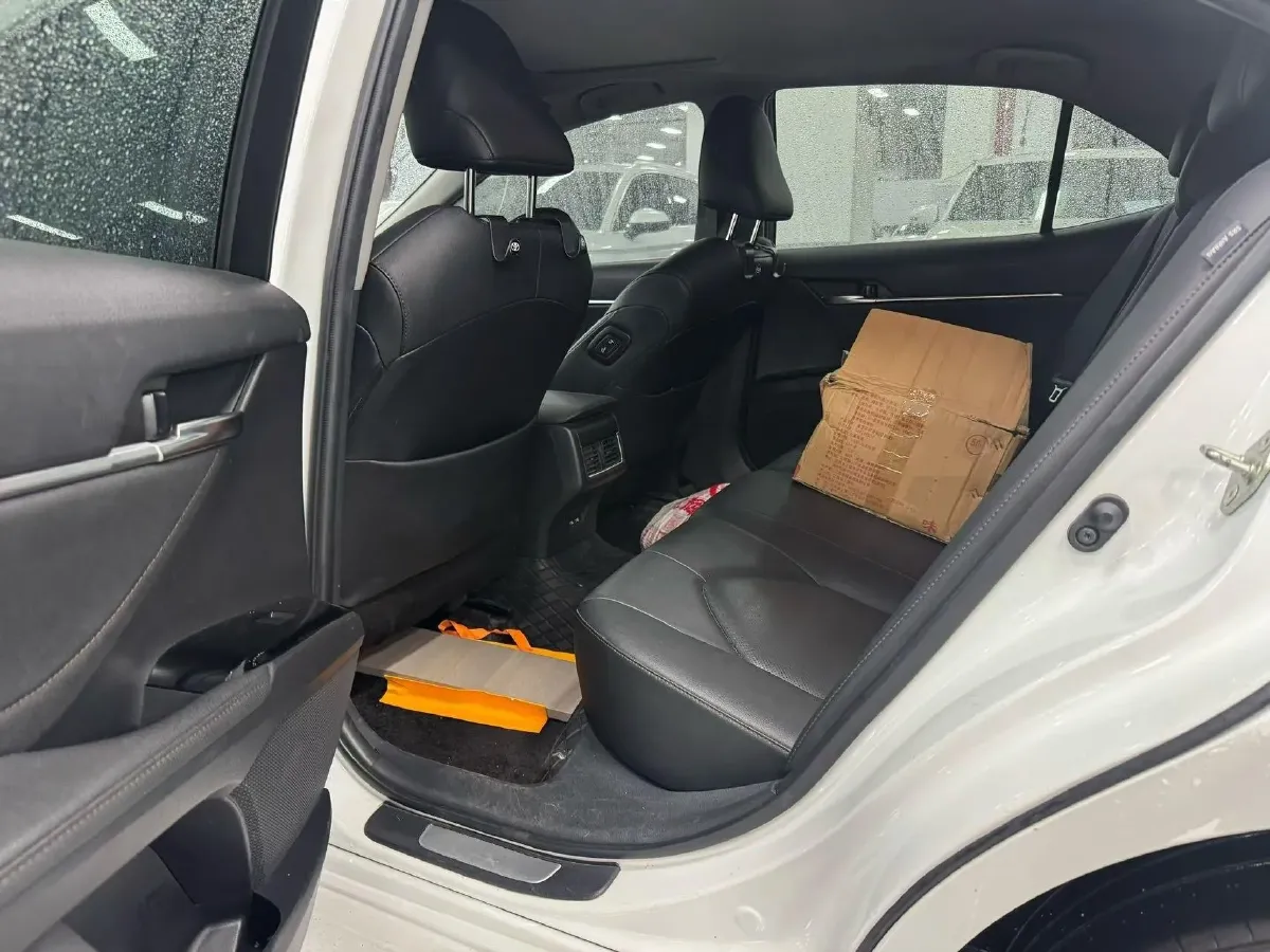 2021 Toyota Camry 2.0L 178HP L4 CVT,autocango,china used car exporter,china ev exporter,chinese used car exporter,chinese used ev exporter