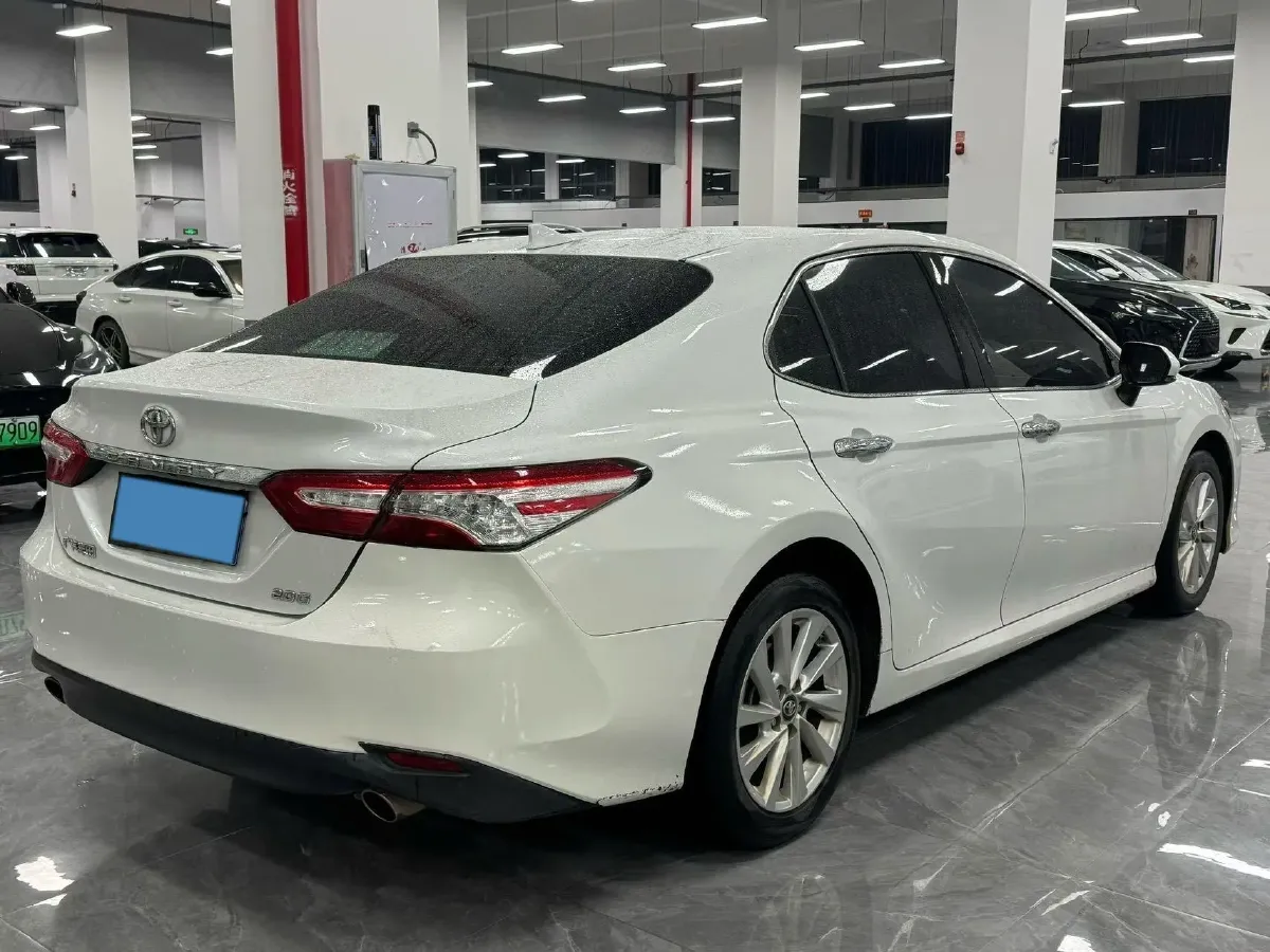 2021 Toyota Camry 2.0L 178HP L4 CVT,autocango,china used car exporter,china ev exporter,chinese used car exporter,chinese used ev exporter