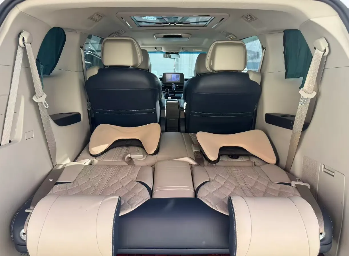 2021 Buick GL8 2.0T 237HP L4 9AT,autocango,china used car exporter,china ev exporter,chinese used car exporter,chinese used ev exporter