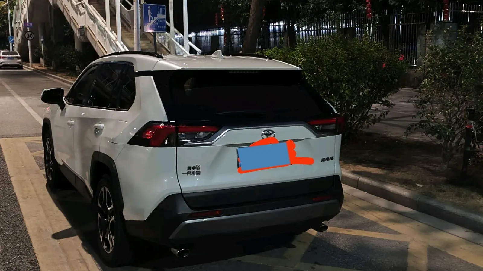 2020 Toyota RAV4 2.0L 171HP L4 CVT,autocango,china used car exporter,china ev exporter,chinese used car exporter,chinese used ev exporter