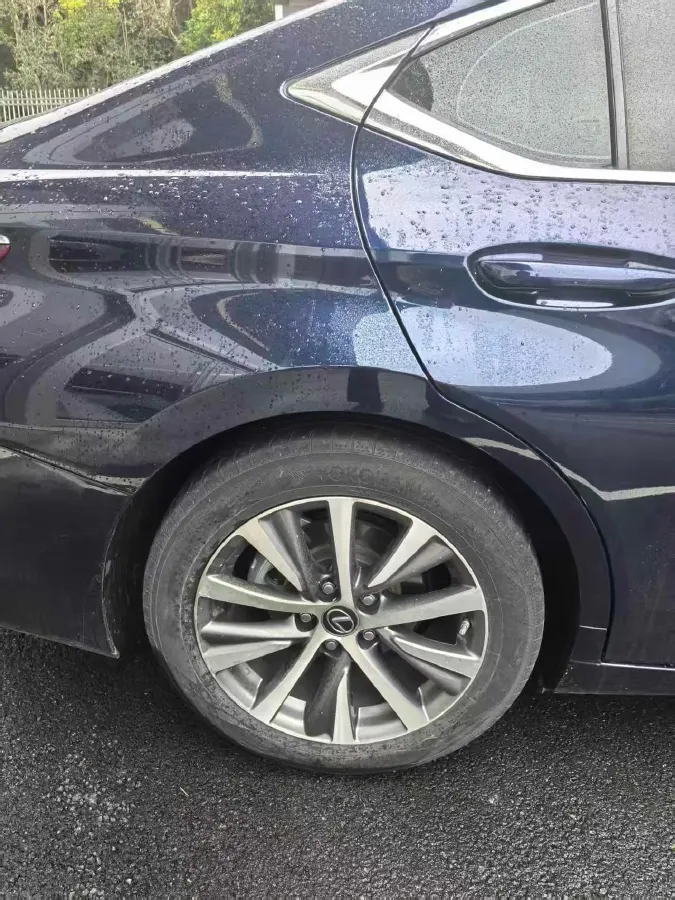 2020 Lexus ES 2.0L 173HP L4 CVT,autocango,china used car exporter,china ev exporter,chinese used car exporter,chinese used ev exporter