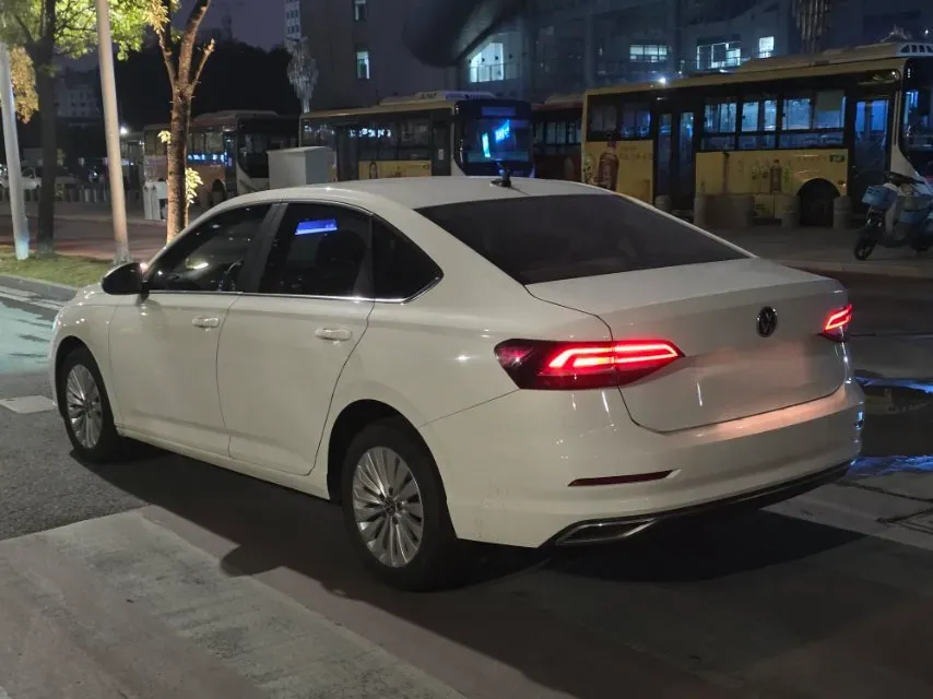 2021 Volkswagen Lavida 1.5L 113HP L4 6AT,autocango,china used car exporter,china ev exporter,chinese used car exporter,chinese used ev exporter